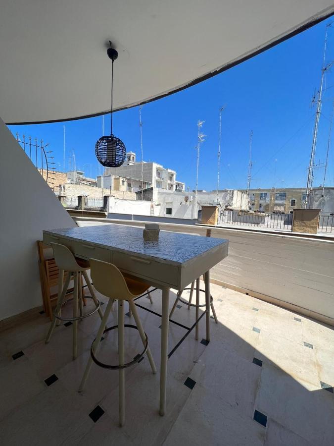 Terrazza Rue Ragusa Howme บารี ภายนอก รูปภาพ